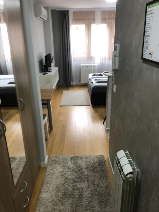 Apartamento A Blok A7 Bezanija Exterior foto