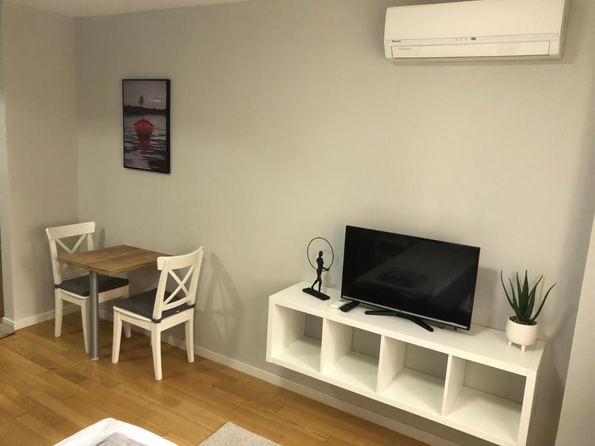 Apartamento A Blok A7 Bezanija Exterior foto